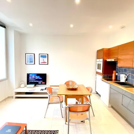 Apartment Andrea By Scls Locations Cannes